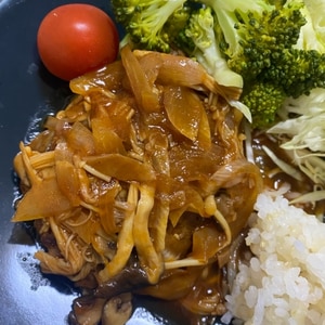 煮込みハンバーグ♪トマト缶とデミグラ缶♪